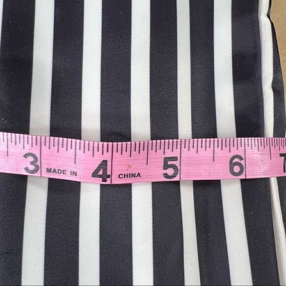 KATE SPADE NEW YORKBarbara Flatiron Nylon Bag Black White Stripe - Picture 11 of 13